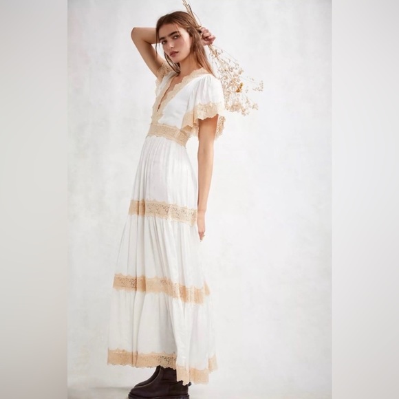 Spell and the Gypsy X Free People - Ocean Gown - White - Rare SZ Large - NWT - Picture 6 of 7